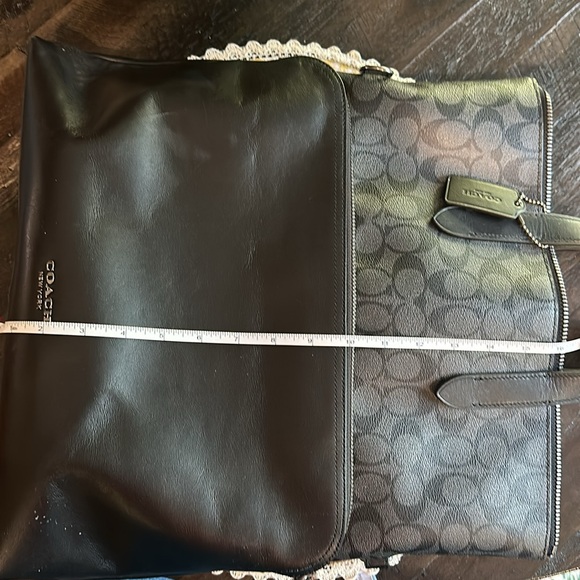 Coach zip tote flawless - Picture 13 of 13